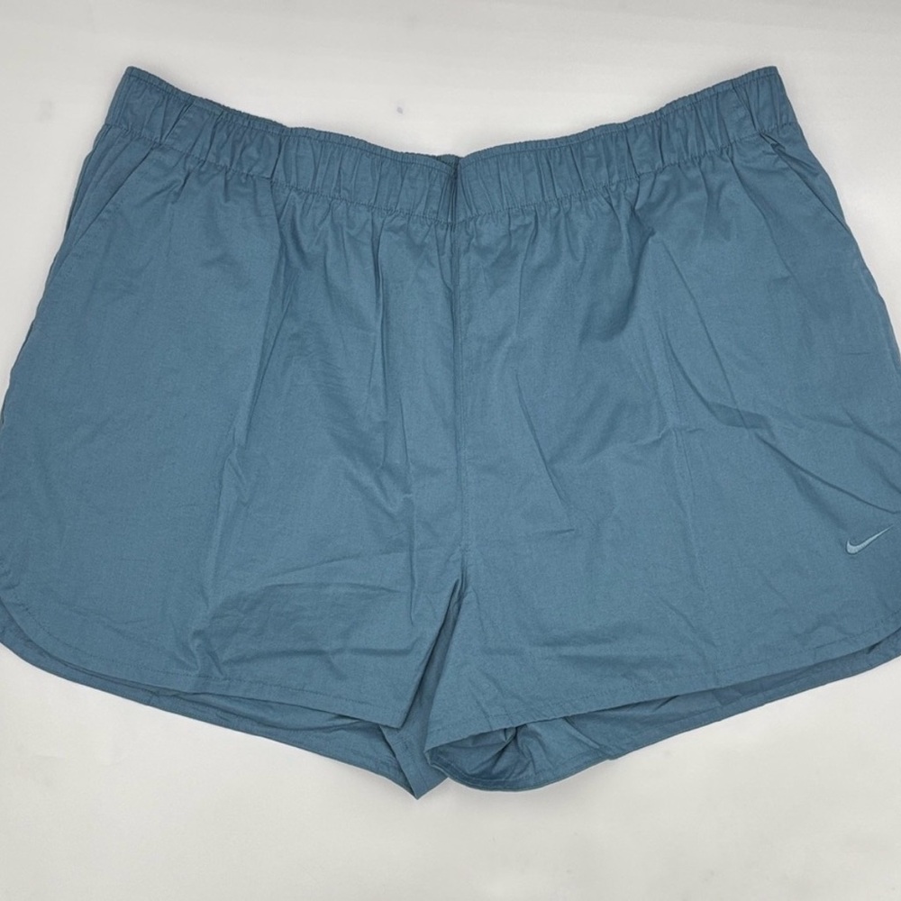 Nike Sportswear Chill Poplin Mid-Rise 5” Shorts in Smokey Blue